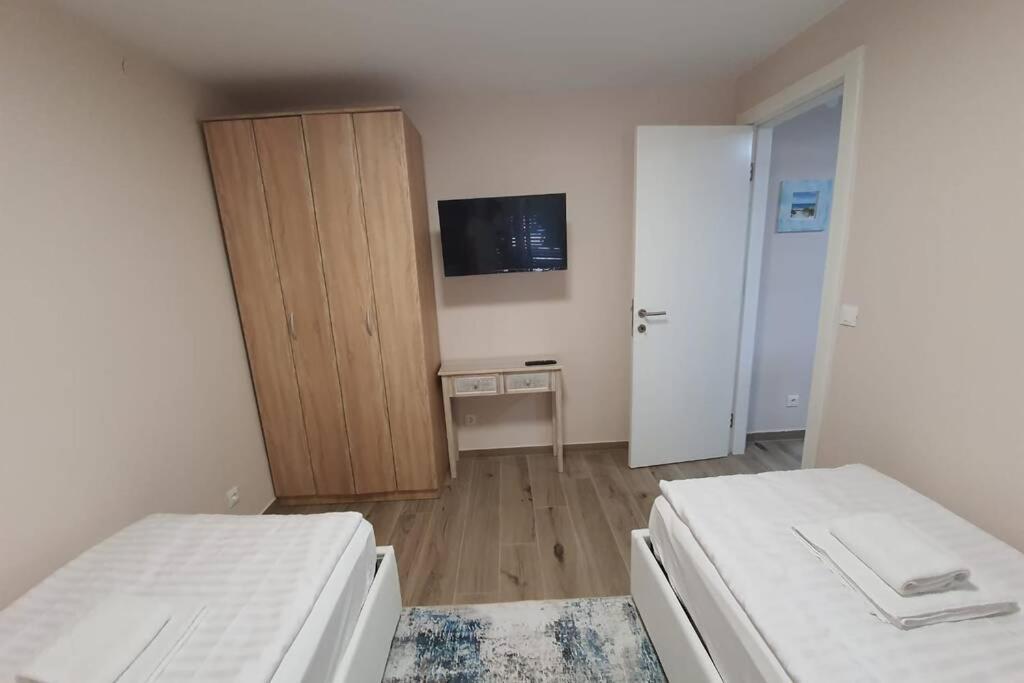 Apartment Punta Skala Villa Valentina Petrcane Esterno foto