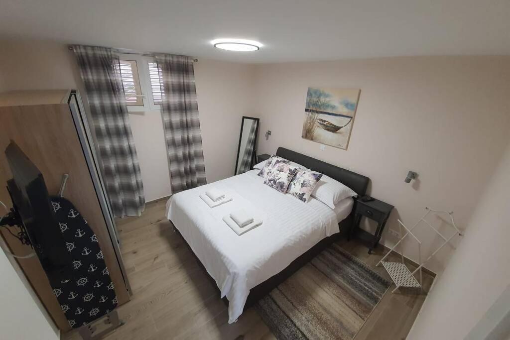 Apartment Punta Skala Villa Valentina Petrcane Esterno foto