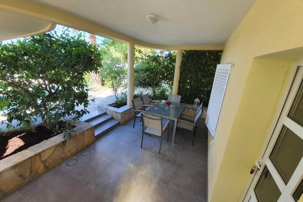 Apartment Punta Skala Villa Valentina Petrcane Esterno foto